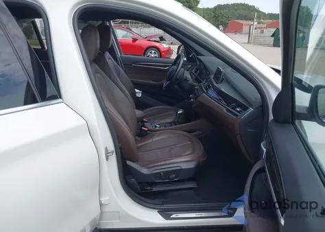 2018 BMW X1 xDrive28I from USA, damaged, VIN WBXHT3C38J5F88192